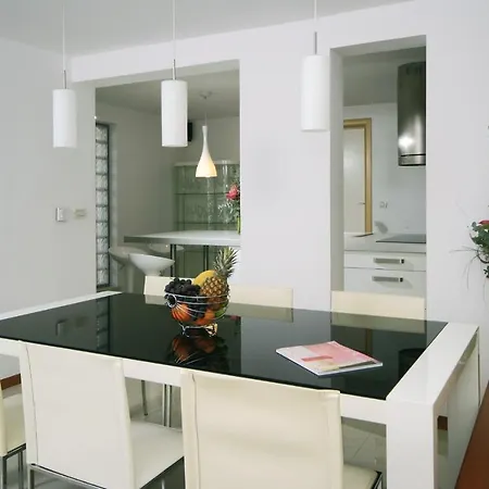 빌라 Mirjana - Exclusive Beachfront 6 Bedroom With Pool *